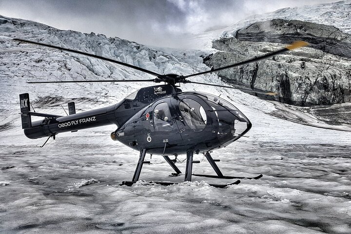 Mt Cook Supreme: 4 Glaciers with 2 Snow Landings - 60mins - Photo 1 of 7